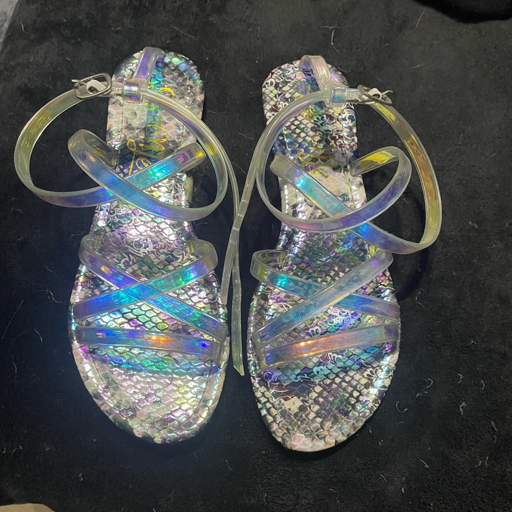 Cute sandals worn once